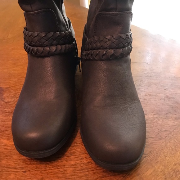 XOXO Maxon Riding Boots - Picture 6 of 8